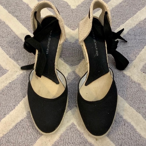 Tommy Hilfiger Espadrilles 8.5 - Picture 2 of 5